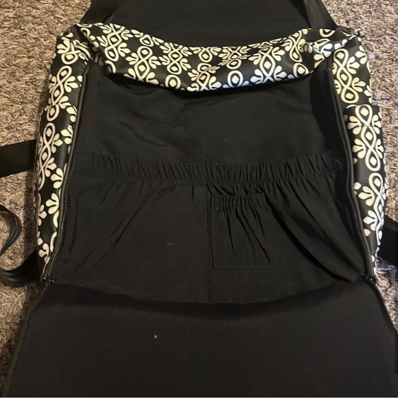 Petunia pickle bottom diaper bag - Picture 4 of 7